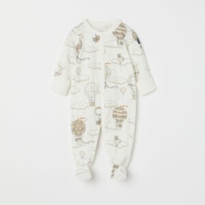 Pyjamahaalari kuumailmapallokuviolla