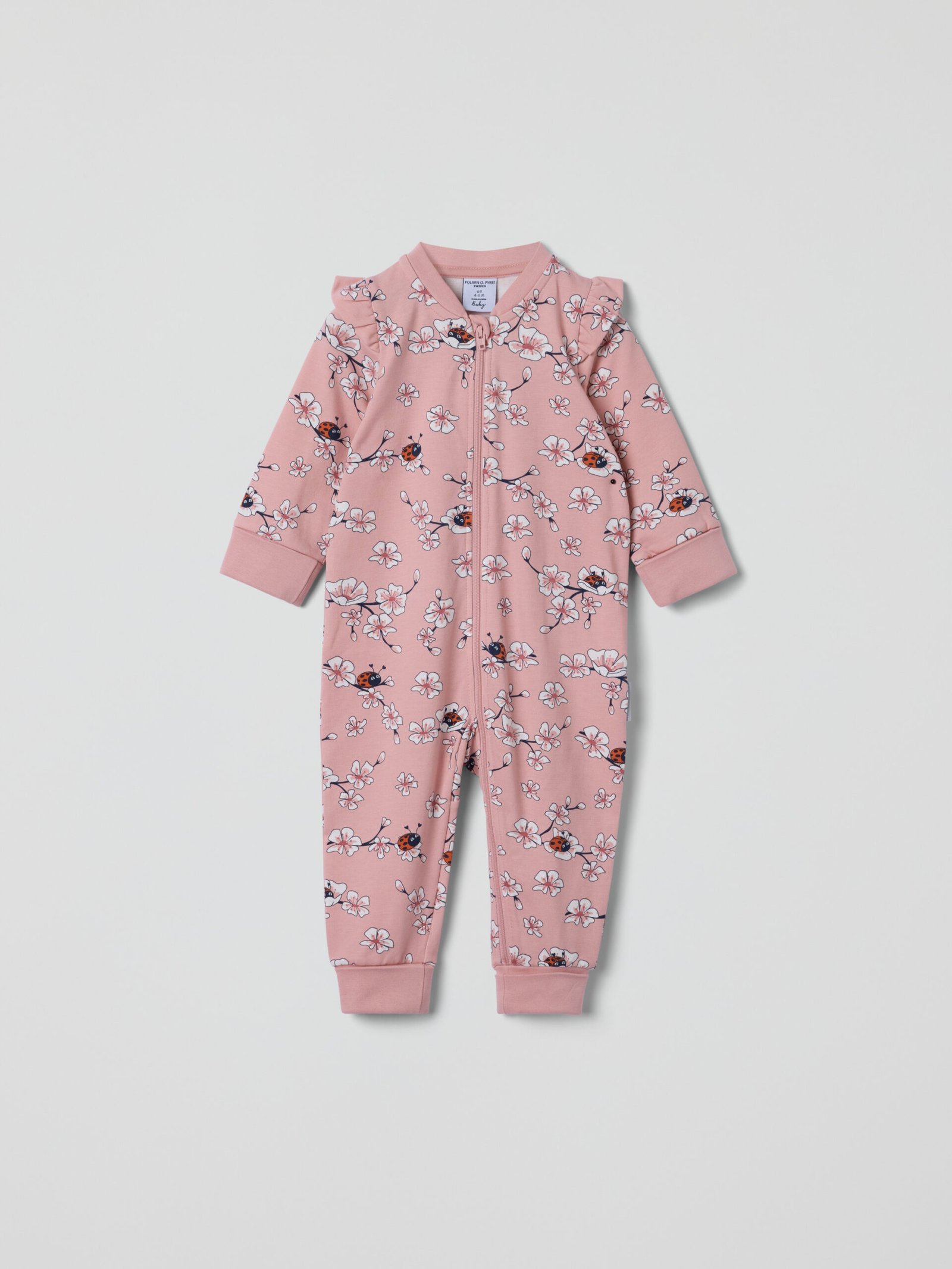 Collegehaalari kirsikankukkakuviolla