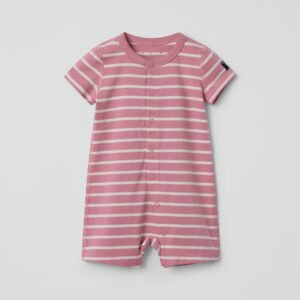 Lyhythihainen raidallinen pyjamahaalari