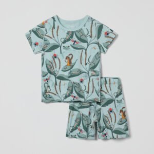 Lyhythihainen kaksiosainen pyjama liskokuviolla