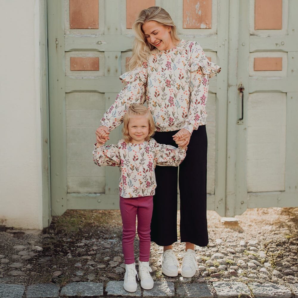 Women's Perfect Day Frill Sweater -Collegepaita | Creamy - L