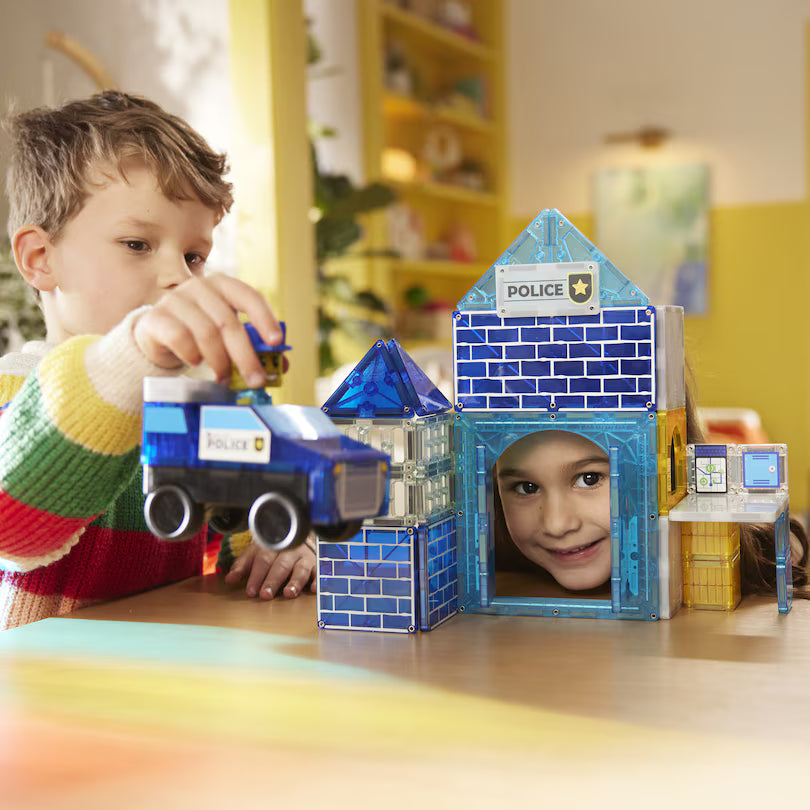MAGNA-TILES® Poliisiasema Magneettinen Rakennussarja 35 osaa