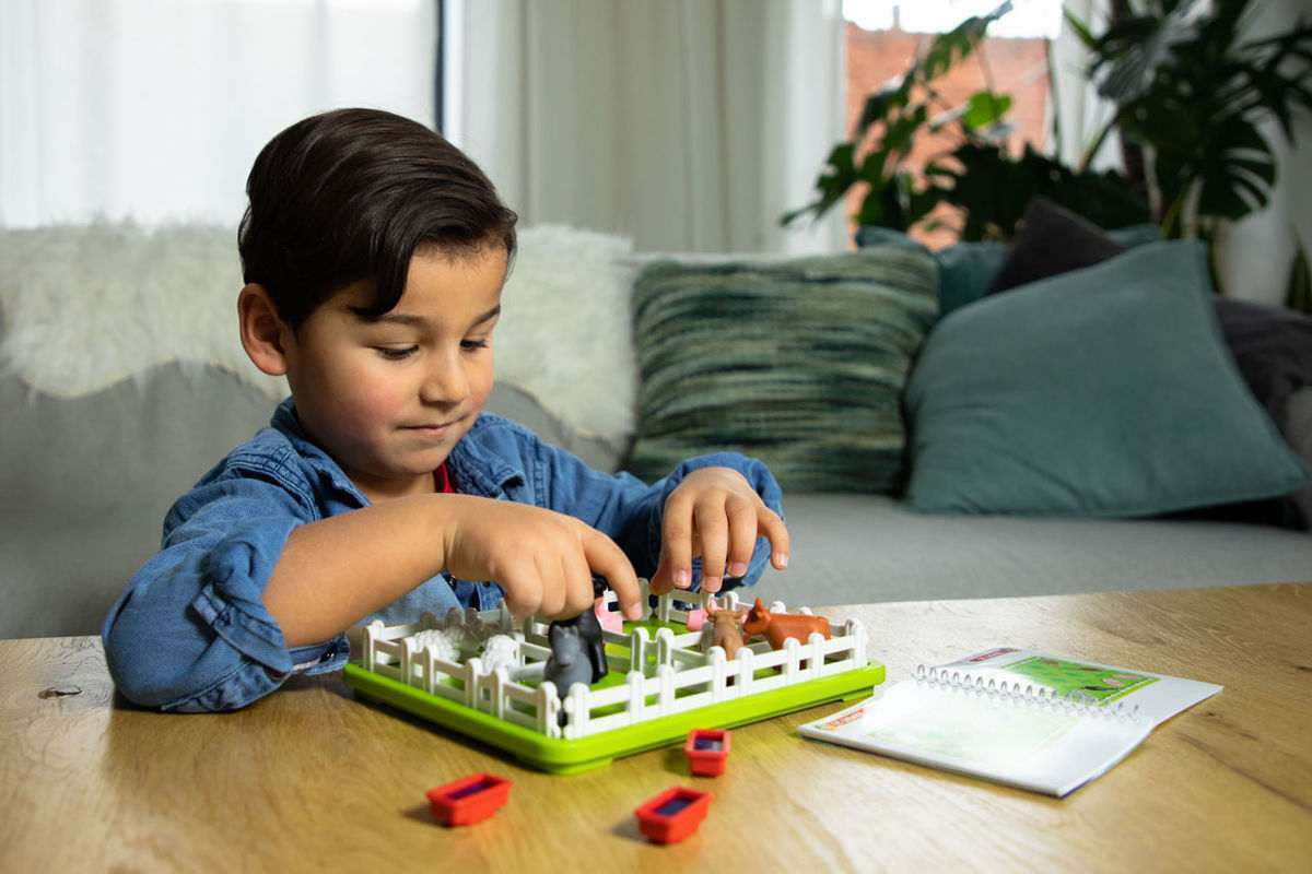 SmartGames Smart Farmer Logiikkapeli