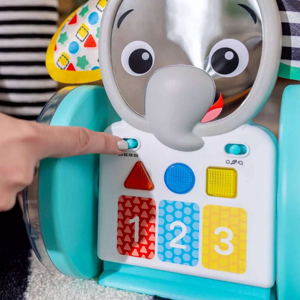 Baby Einstein Chase & Tap Earl Norsu Ryömimislelu Valoilla ja Äänillä