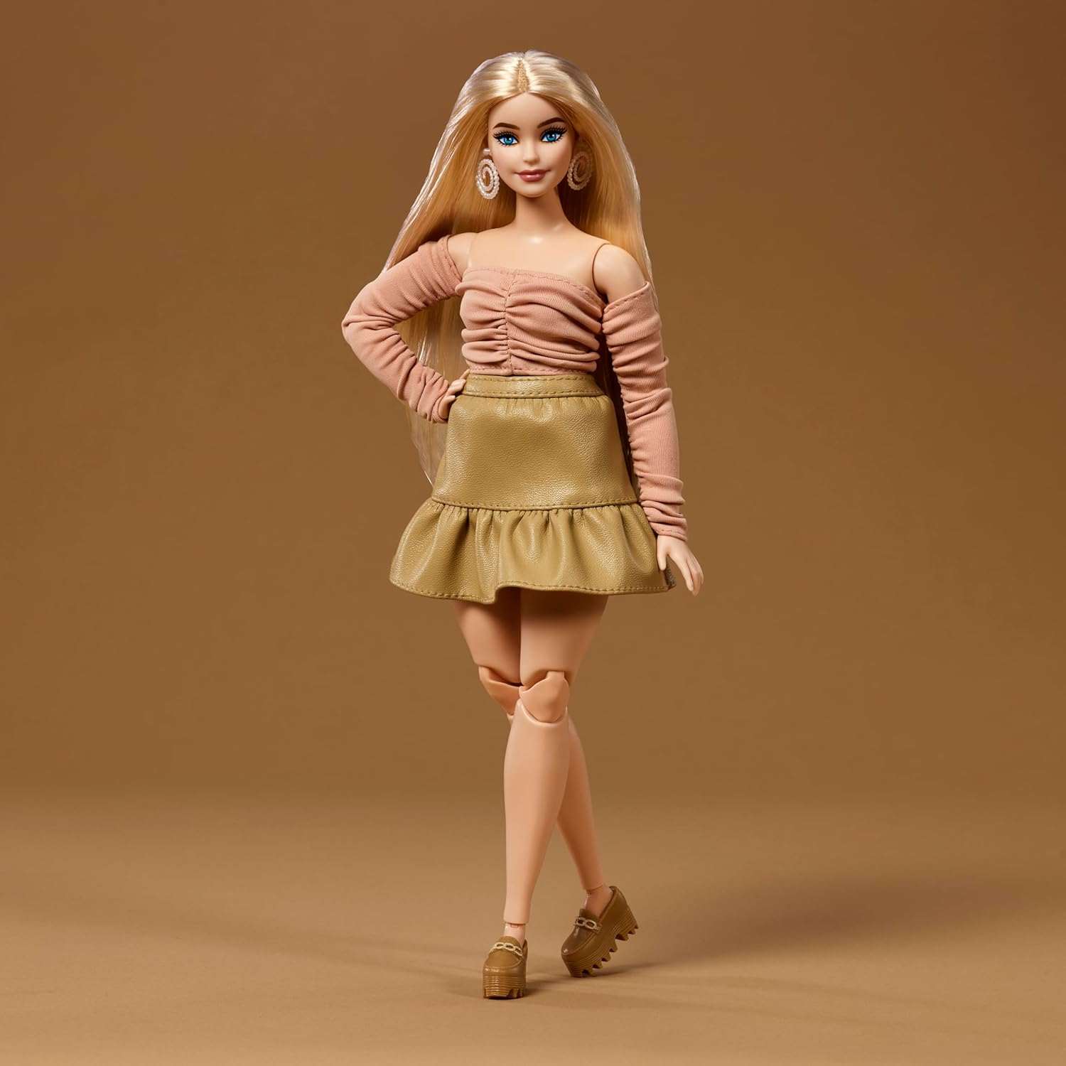 Barbie You Create Basics Neutral Kit #003