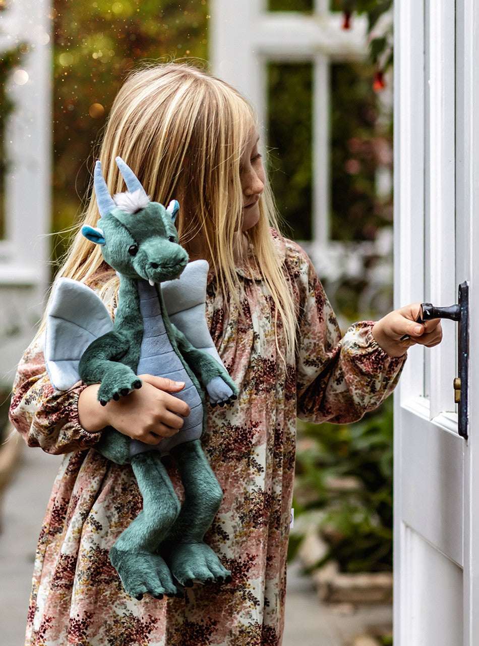 Charlie Bears Gargoyle/Fantasiahahmo Lohikäärme Pehmolelu Spades 35cm