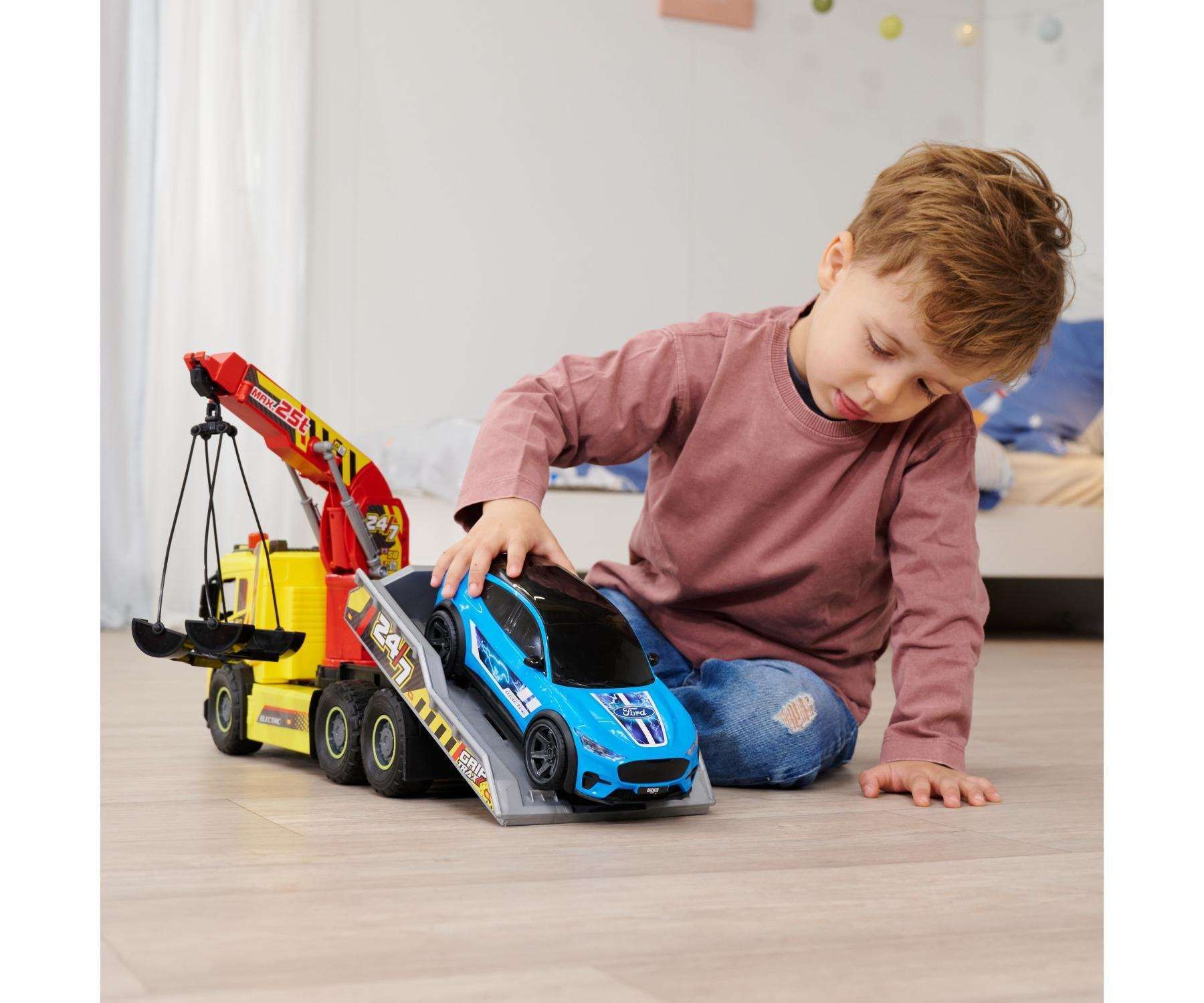 Dickie Toys Iso Hinausauto Äänillä ja Valoilla