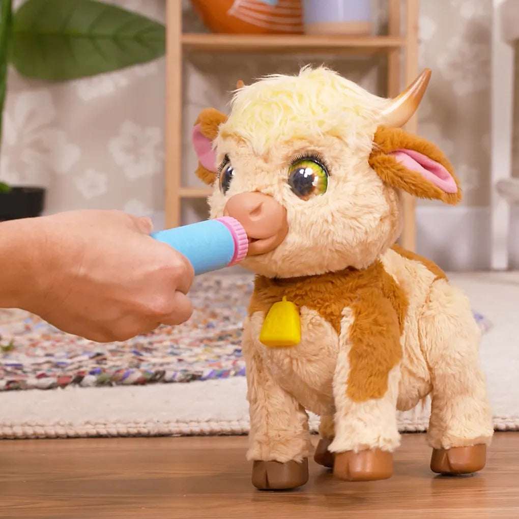 FurReal Sweet The Feed & Follow Cow Interaktiivinen Lehmä