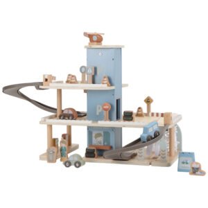 Little Dutch Puinen Parkkihalli