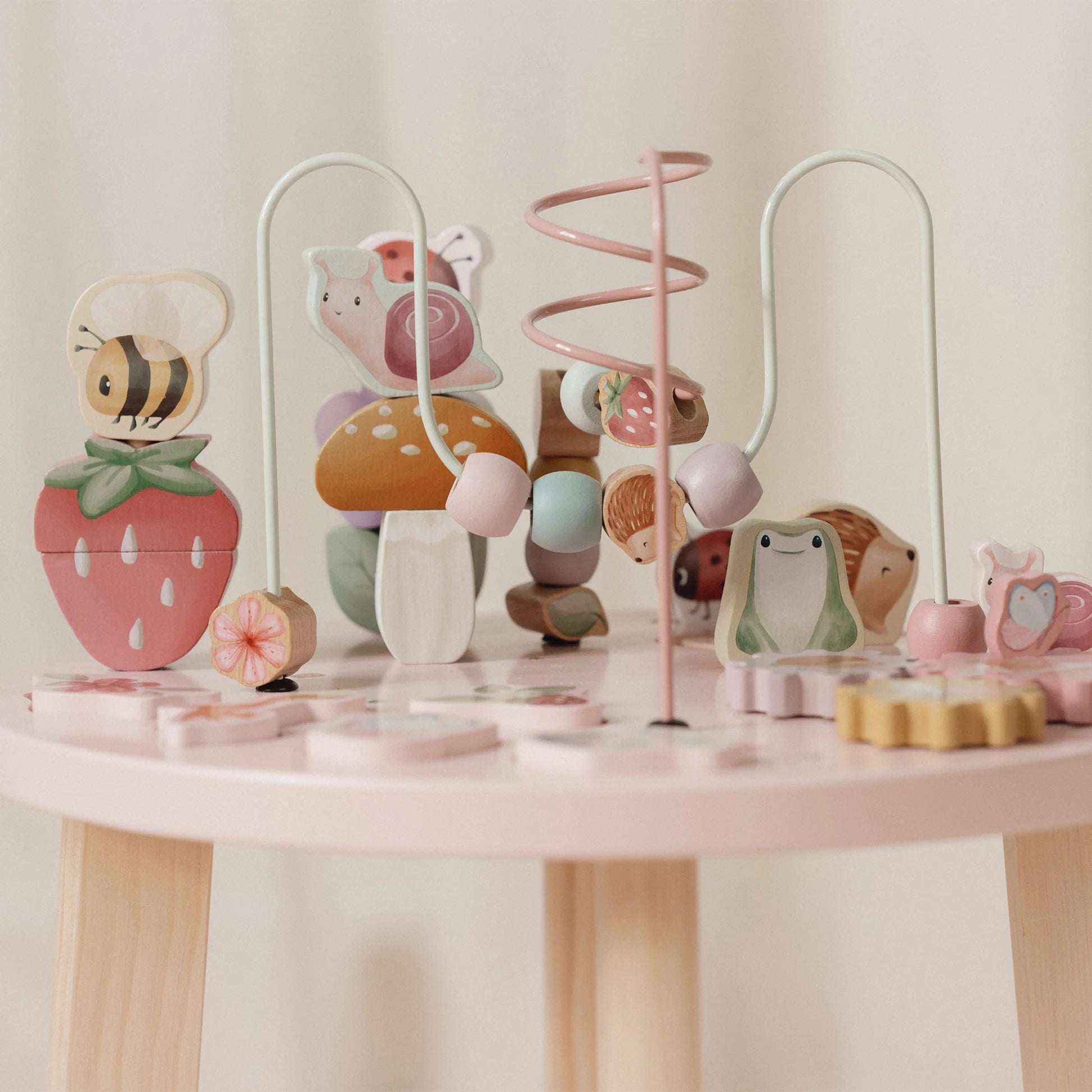 Little Dutch Puuhapöytä/Aktiviteettipöytä Fairy Garden