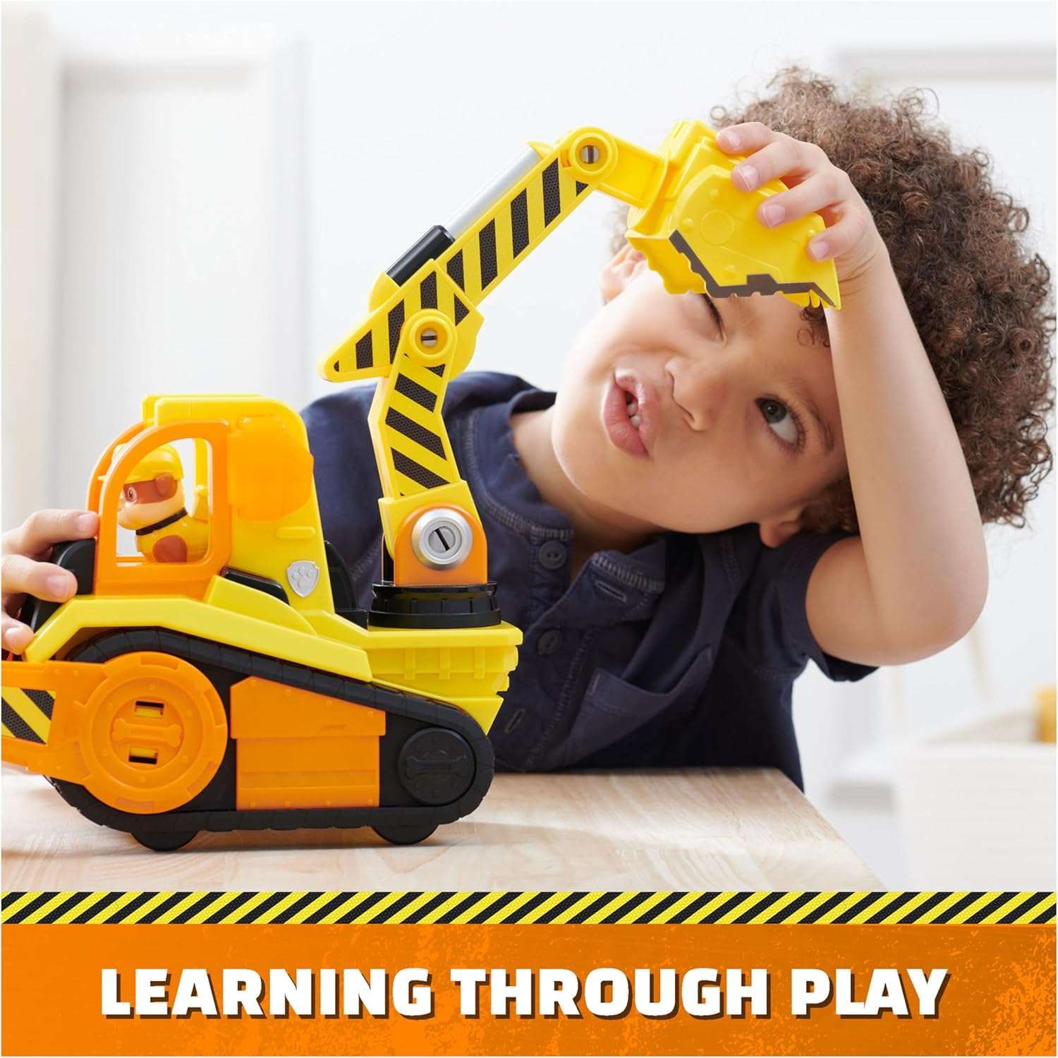 Rollen Remmi: Rollen Deluxe Puskutraktori Valoilla ja Äänillä