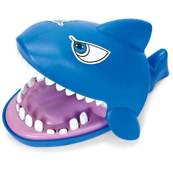 Shark Attack Peli