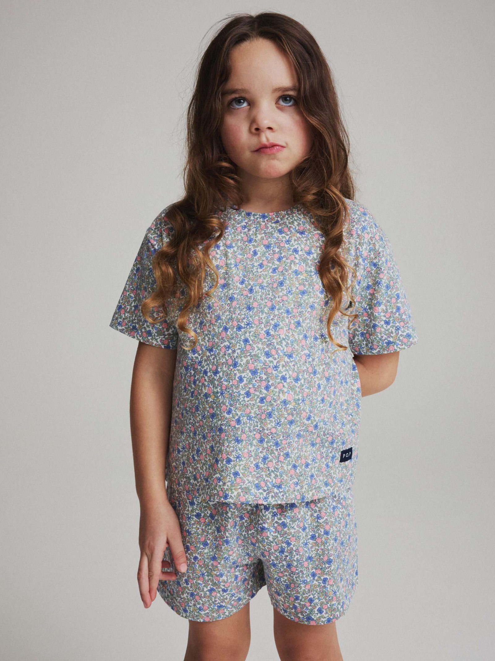 Pyjama kukkakuvio