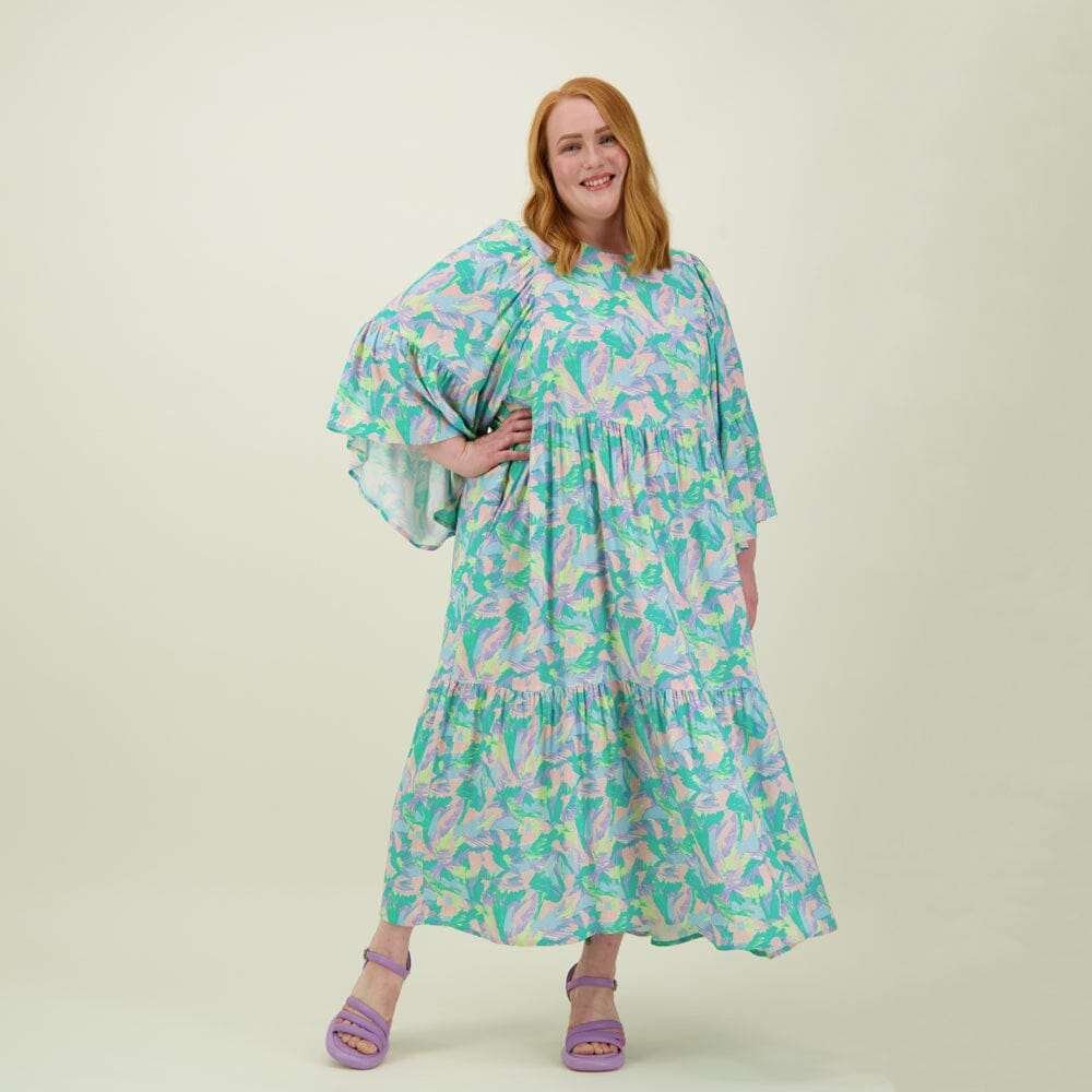 Bell Sleeve Midi Dress -Mekko | Dream - L