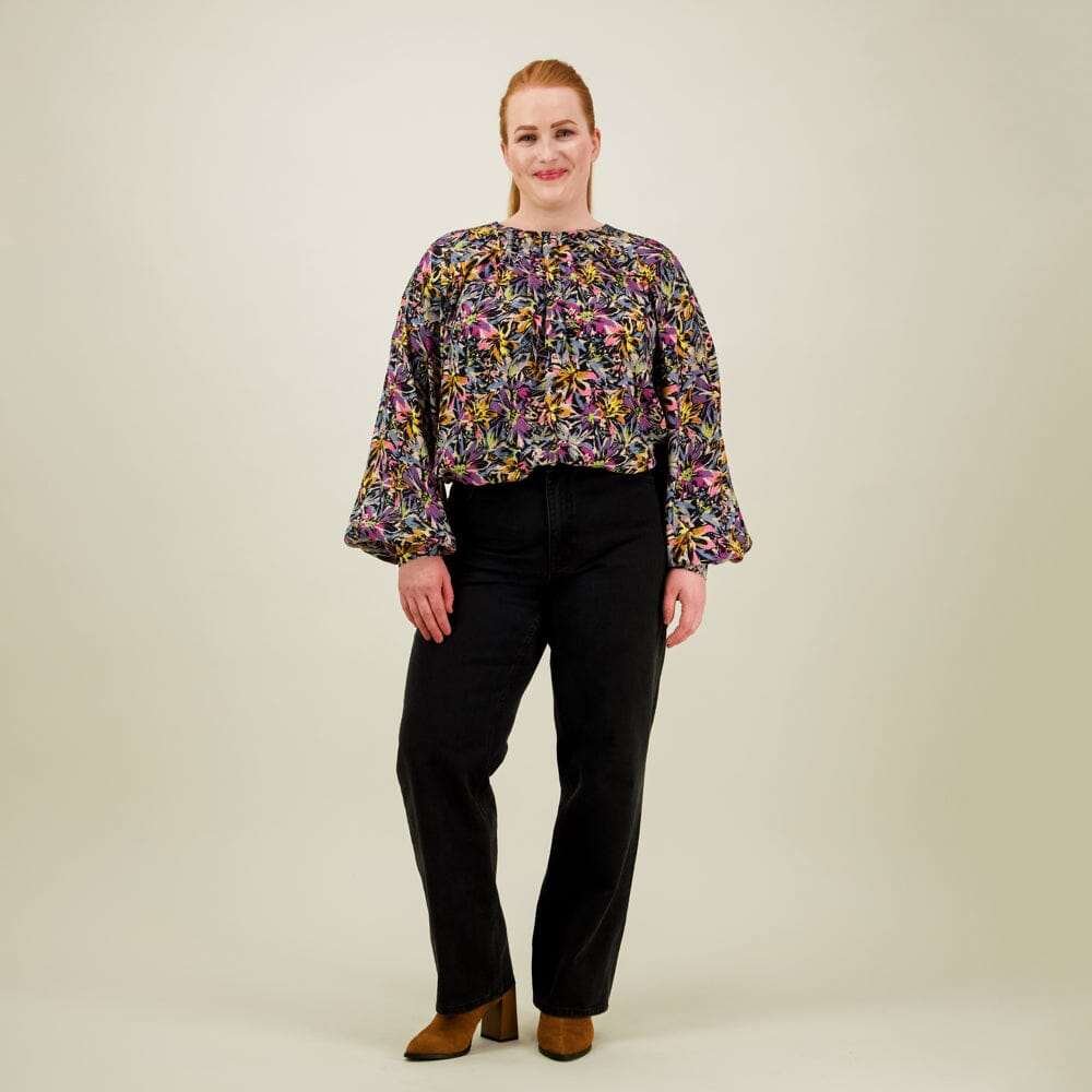 Fantasy Voluminous Blouse -Paita - L