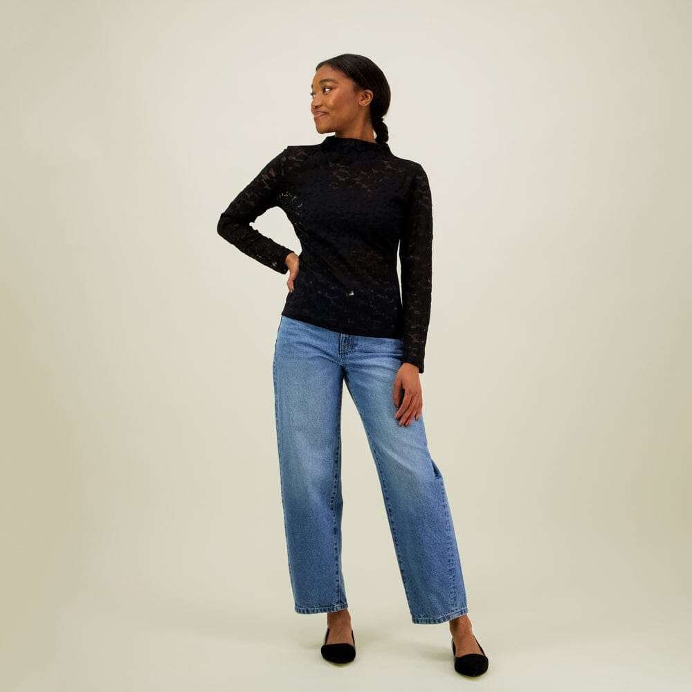 Mock Neck Lace -Pitsipaita | Licorice - L