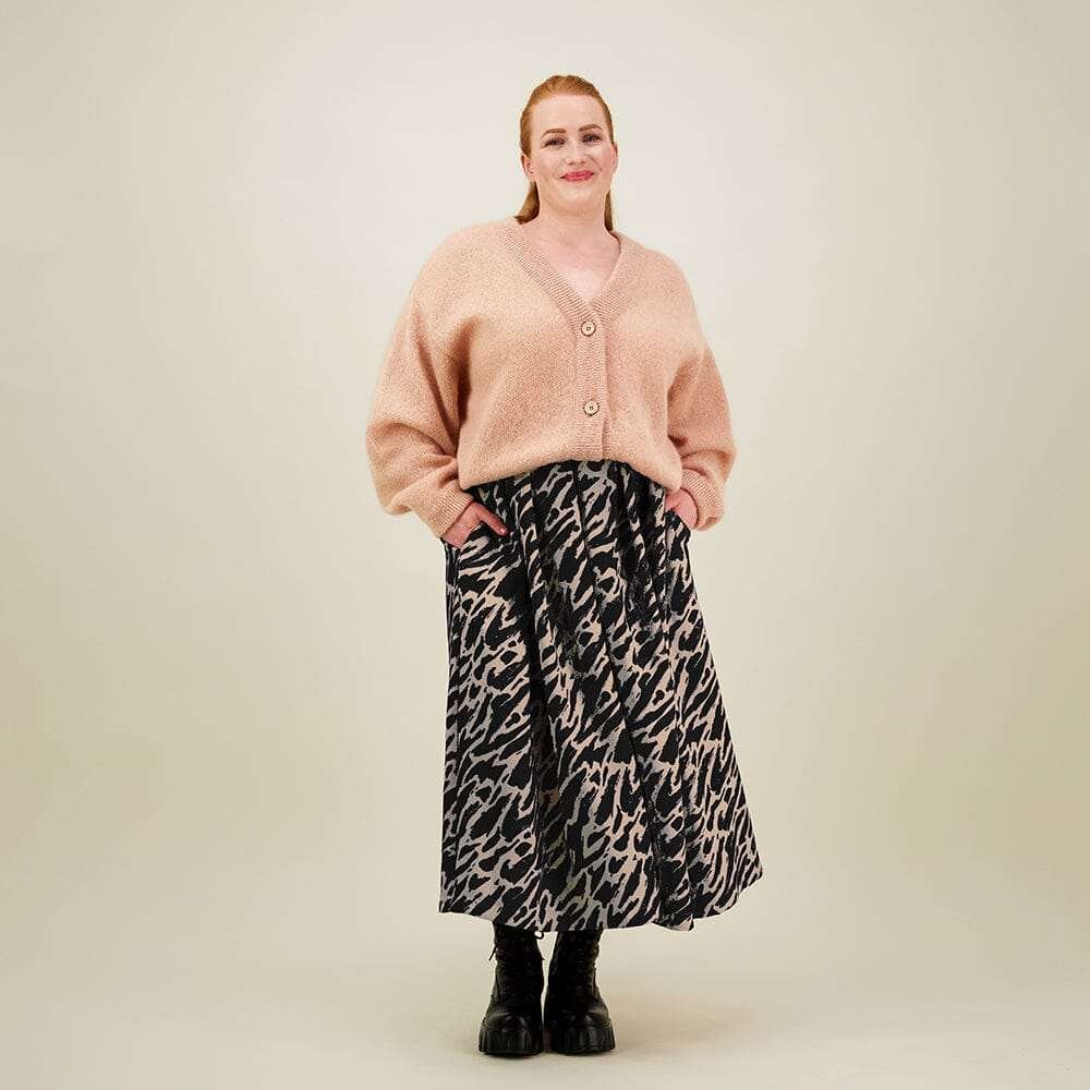 Sophy Pleated Skirt -Hame | Licorice - S