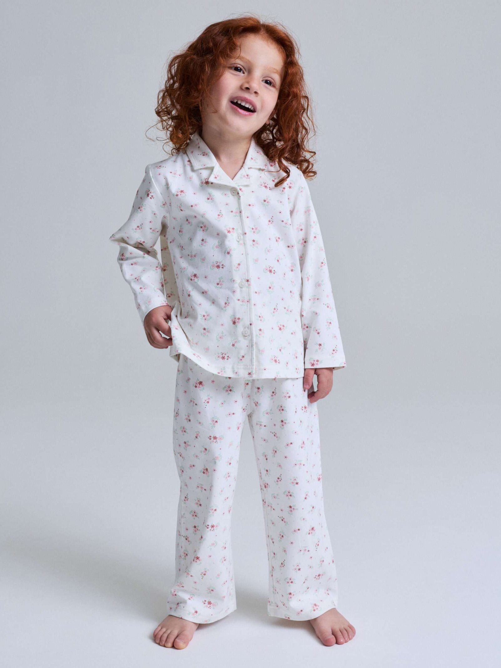 Pyjama kukkakuvio