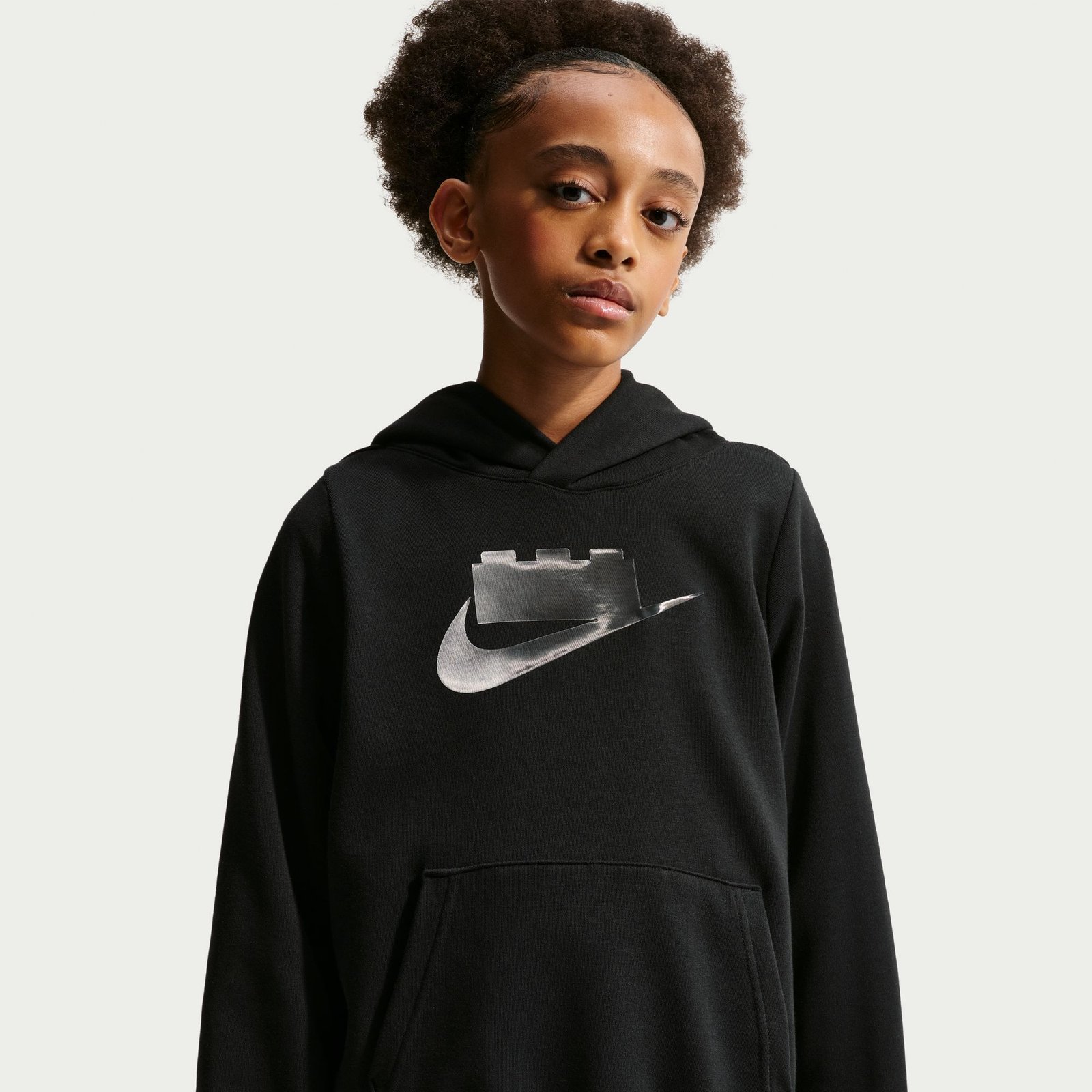 Nike x LEGO Collection huppari isommille lapsille - musta